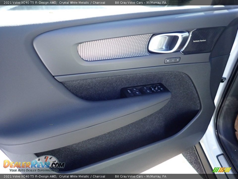 2021 Volvo XC40 T5 R-Design AWD Crystal White Metallic / Charcoal Photo #10