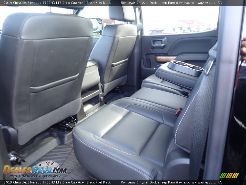 2019 Chevrolet Silverado 3500HD LTZ Crew Cab 4x4 Black / Jet Black Photo #14