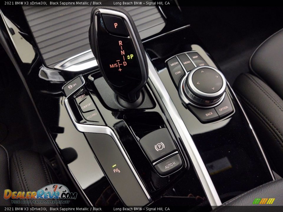 2021 BMW X3 sDrive30i Shifter Photo #22