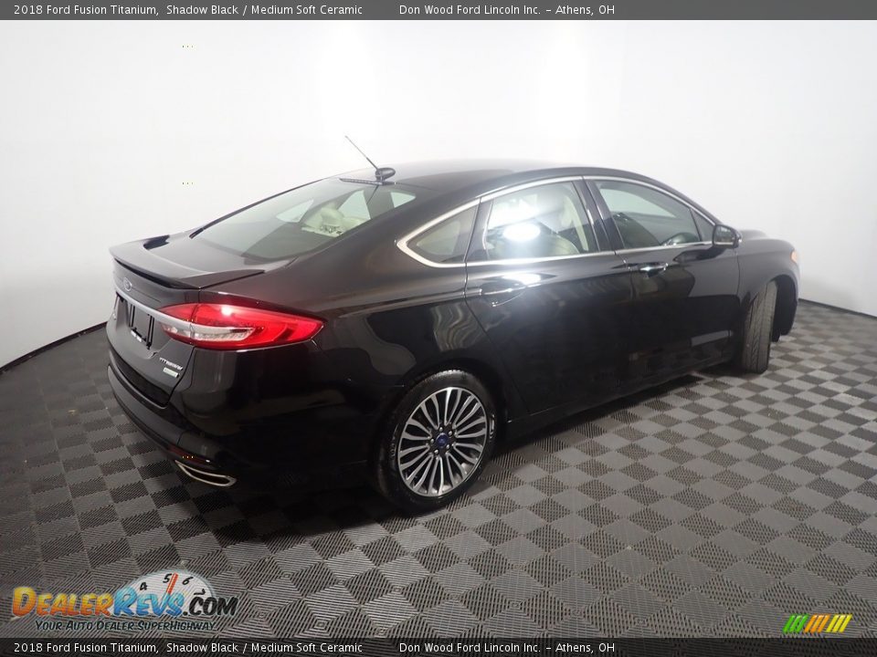 2018 Ford Fusion Titanium Shadow Black / Medium Soft Ceramic Photo #18