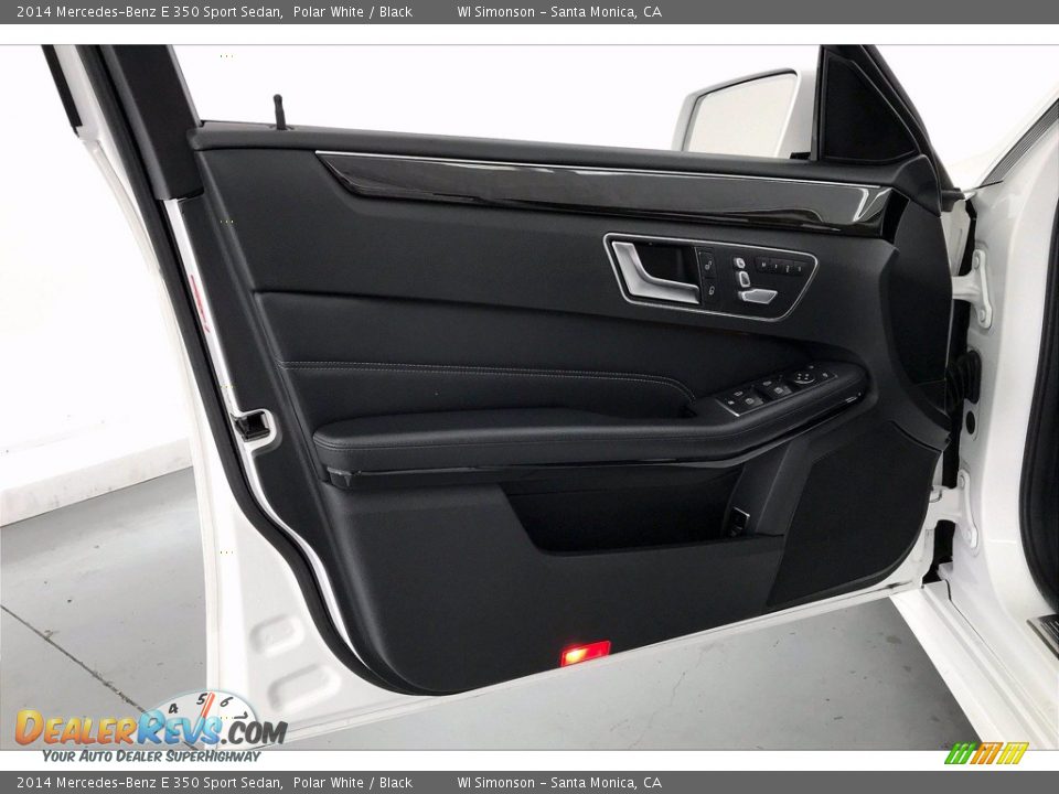 Door Panel of 2014 Mercedes-Benz E 350 Sport Sedan Photo #25