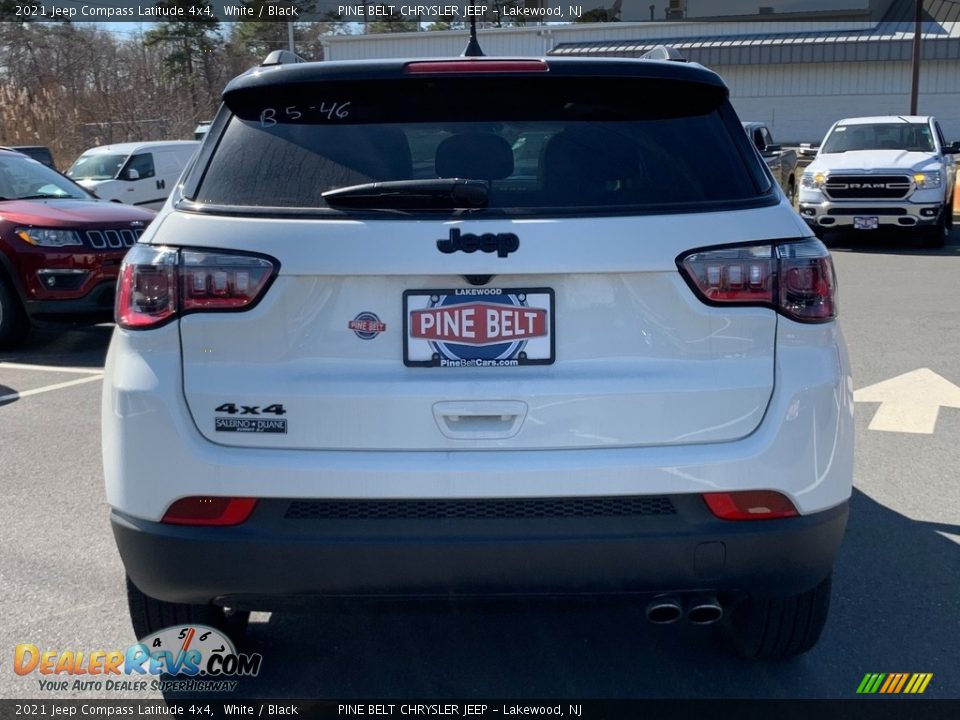 2021 Jeep Compass Latitude 4x4 White / Black Photo #7