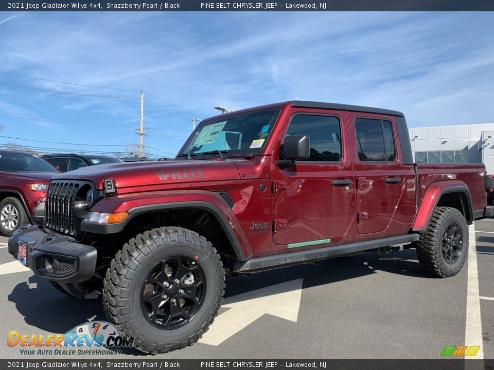 Front 3/4 View of 2021 Jeep Gladiator Willys 4x4 Photo #1