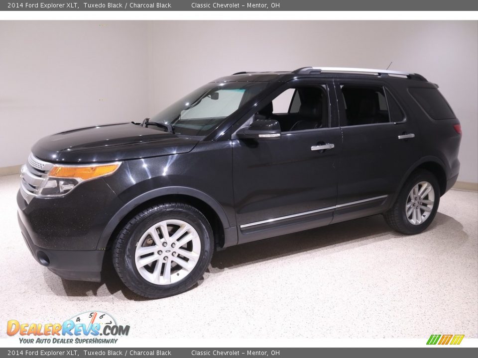 2014 Ford Explorer XLT Tuxedo Black / Charcoal Black Photo #3