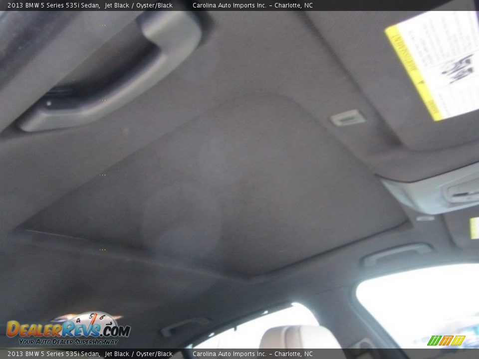 2013 BMW 5 Series 535i Sedan Jet Black / Oyster/Black Photo #23