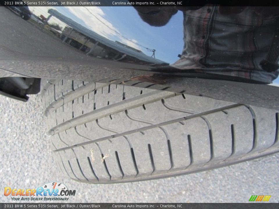 2013 BMW 5 Series 535i Sedan Jet Black / Oyster/Black Photo #27