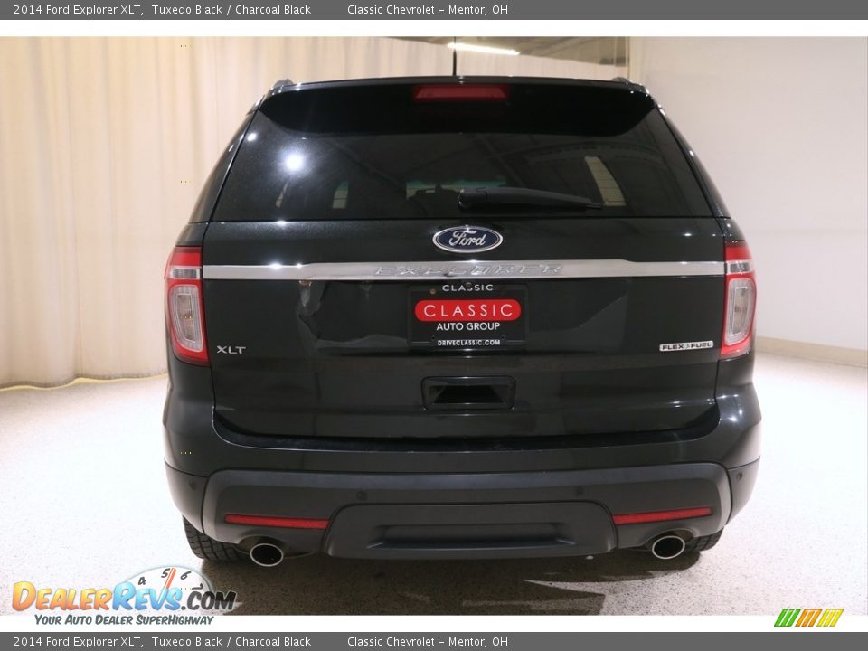 2014 Ford Explorer XLT Tuxedo Black / Charcoal Black Photo #20