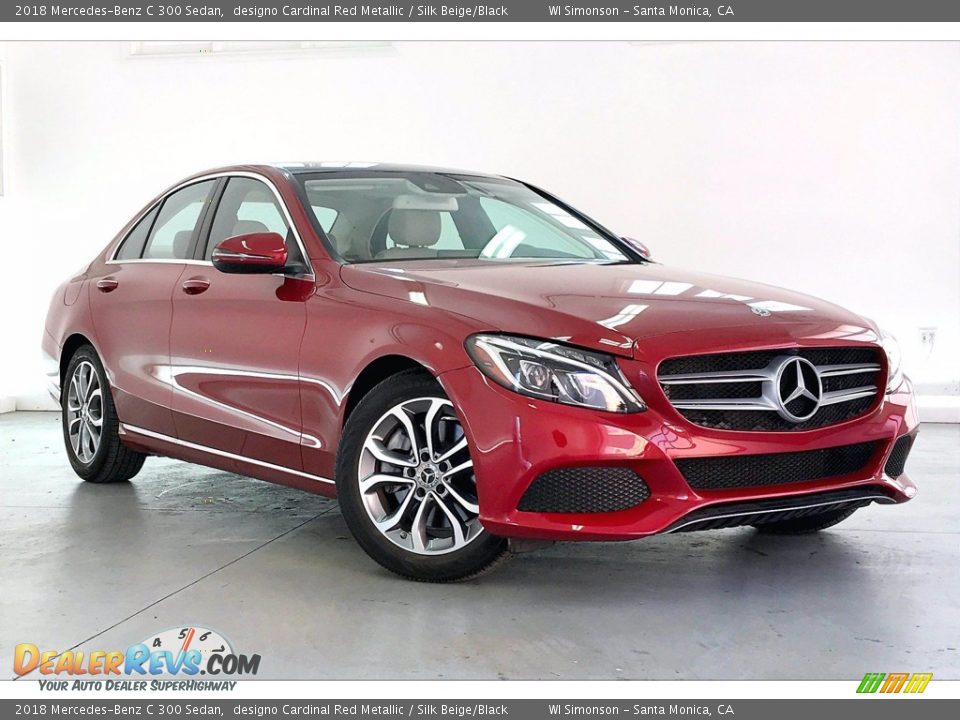 Front 3/4 View of 2018 Mercedes-Benz C 300 Sedan Photo #34