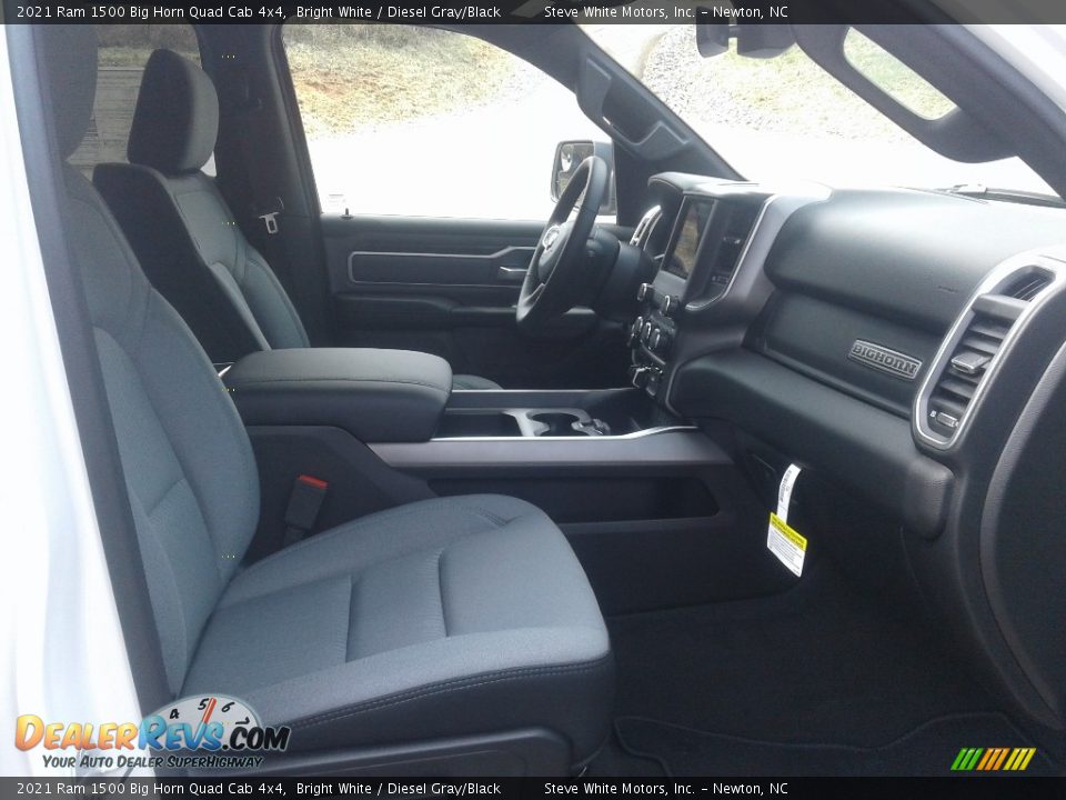 2021 Ram 1500 Big Horn Quad Cab 4x4 Bright White / Diesel Gray/Black Photo #17