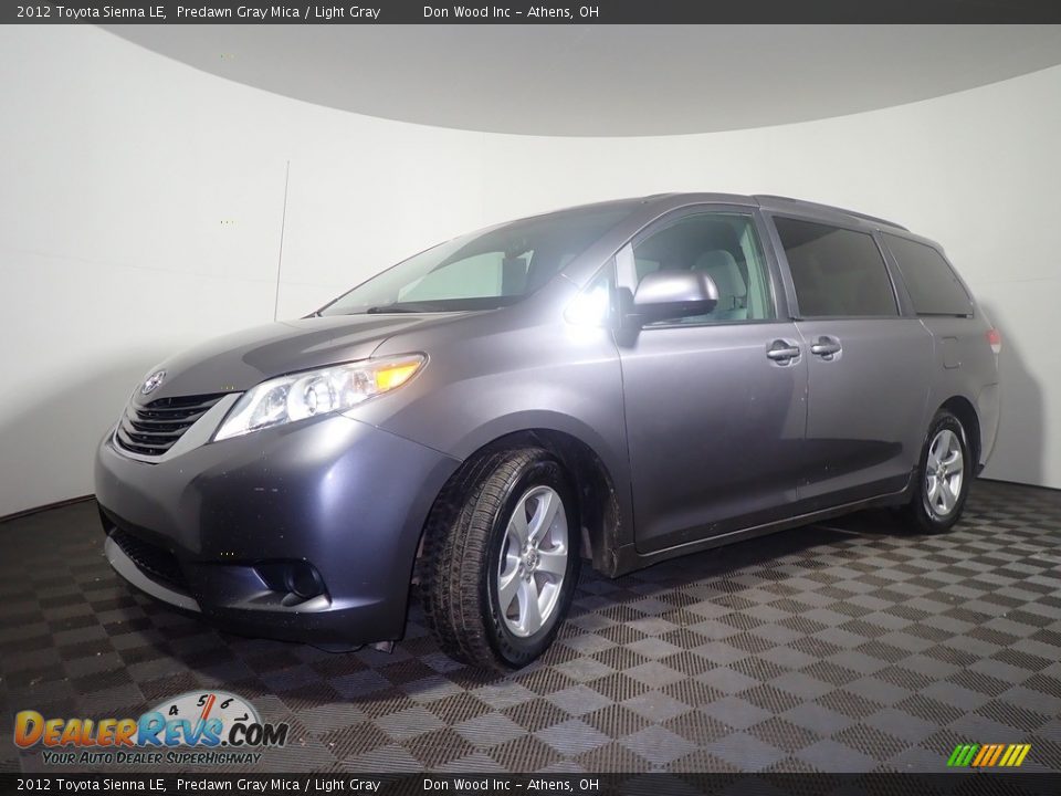 2012 Toyota Sienna LE Predawn Gray Mica / Light Gray Photo #8