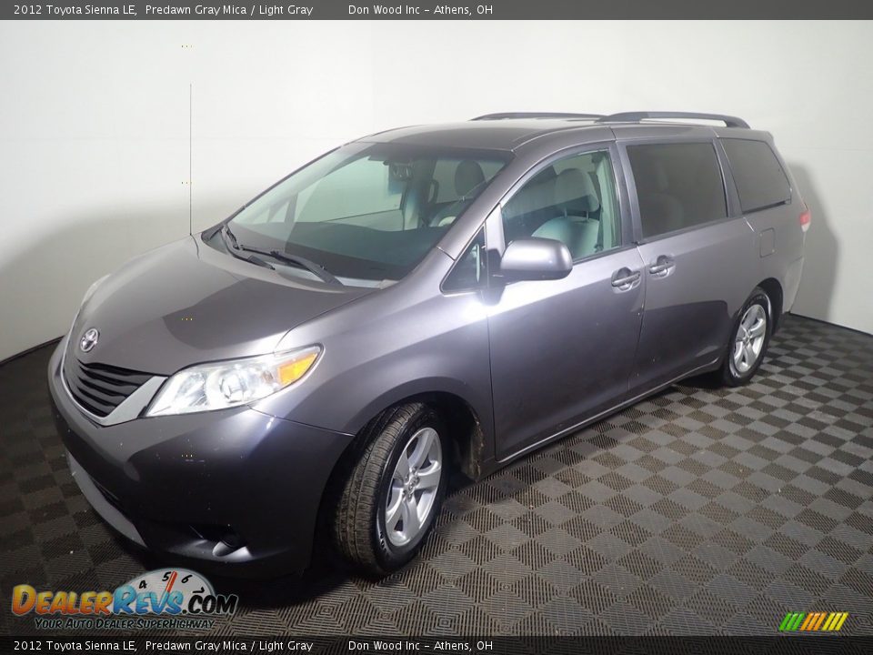 2012 Toyota Sienna LE Predawn Gray Mica / Light Gray Photo #9