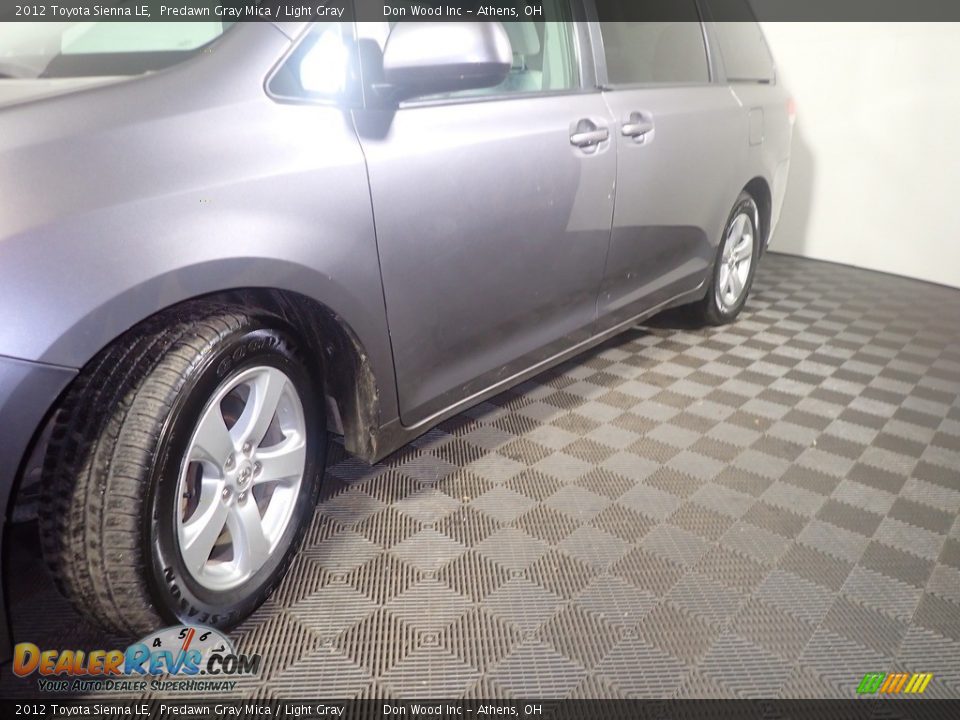 2012 Toyota Sienna LE Predawn Gray Mica / Light Gray Photo #10