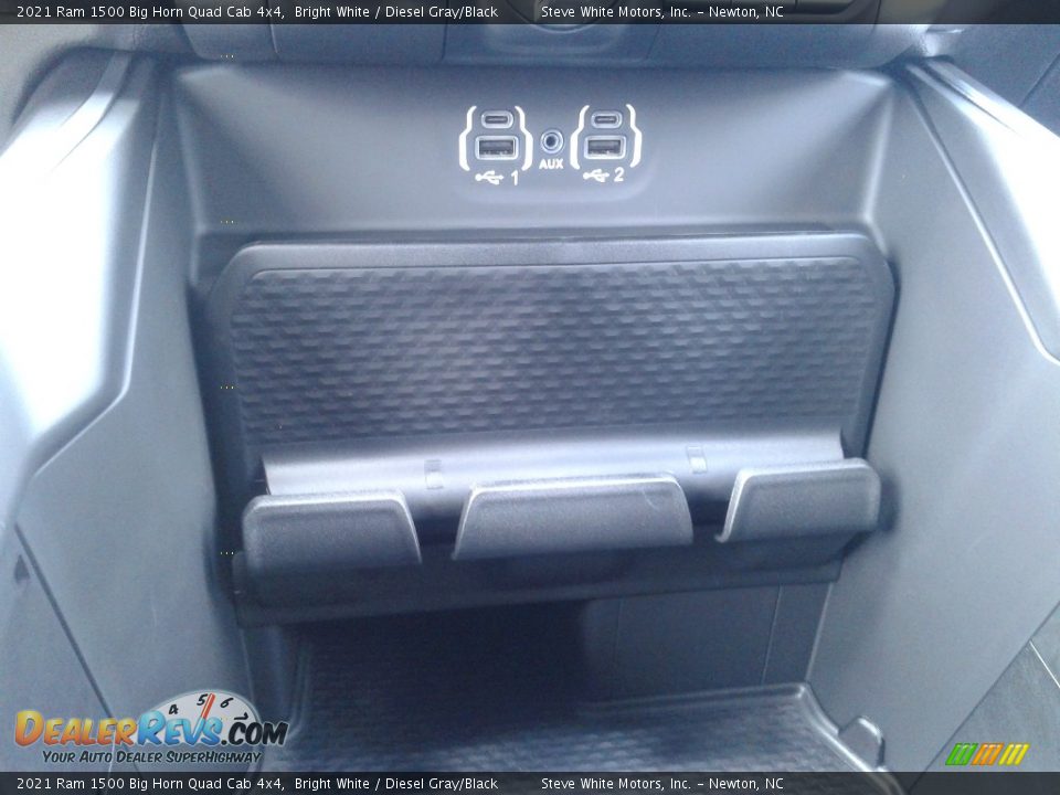 2021 Ram 1500 Big Horn Quad Cab 4x4 Bright White / Diesel Gray/Black Photo #26