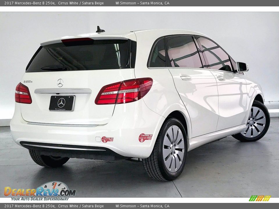 2017 Mercedes-Benz B 250e Cirrus White / Sahara Beige Photo #13