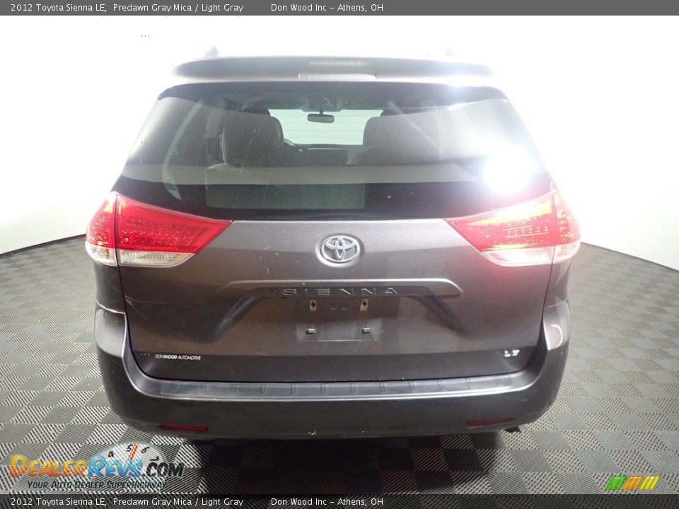 2012 Toyota Sienna LE Predawn Gray Mica / Light Gray Photo #13