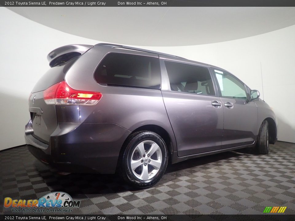 2012 Toyota Sienna LE Predawn Gray Mica / Light Gray Photo #16