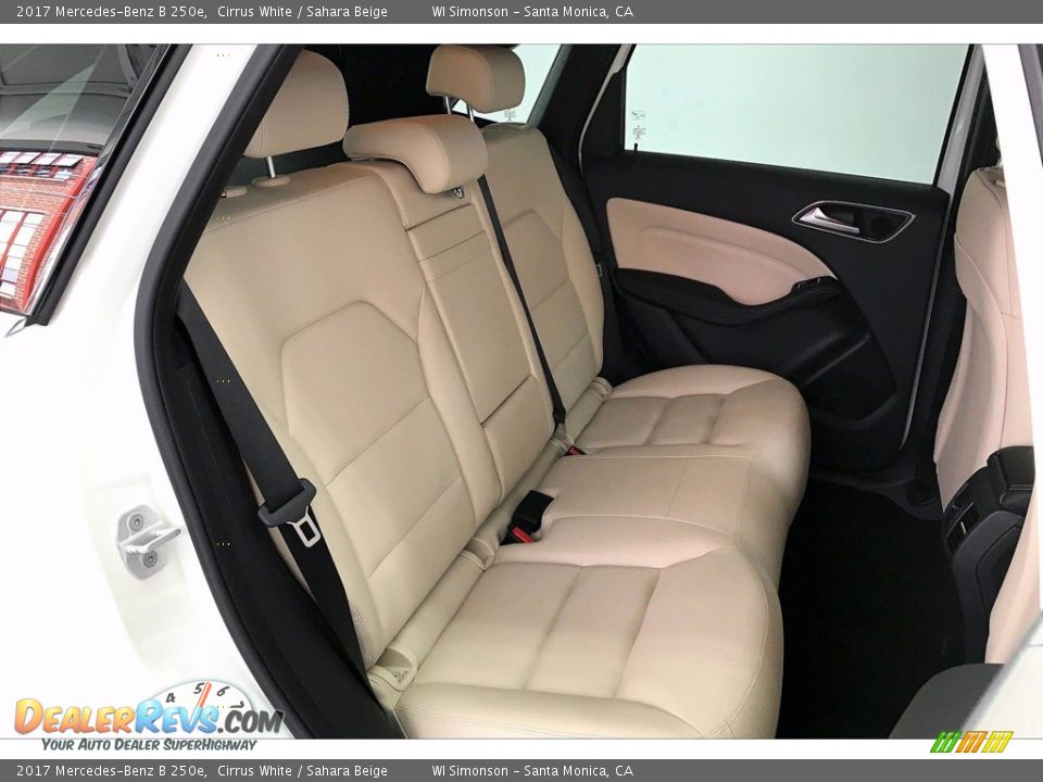 2017 Mercedes-Benz B 250e Cirrus White / Sahara Beige Photo #19