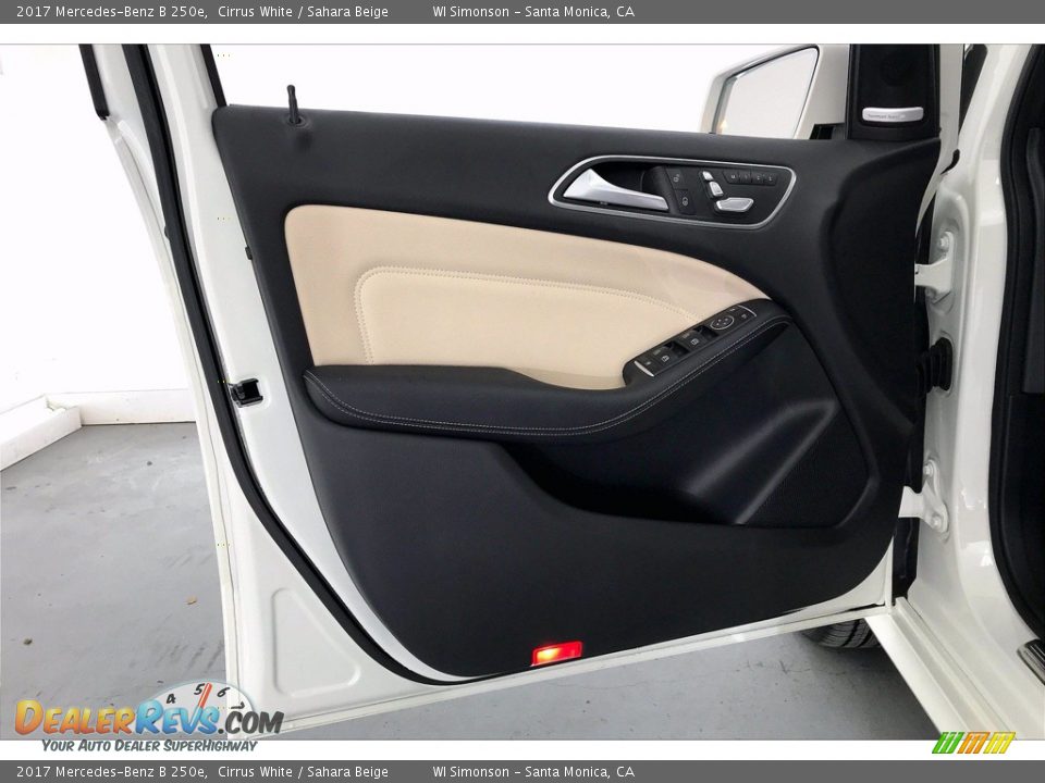 2017 Mercedes-Benz B 250e Cirrus White / Sahara Beige Photo #26