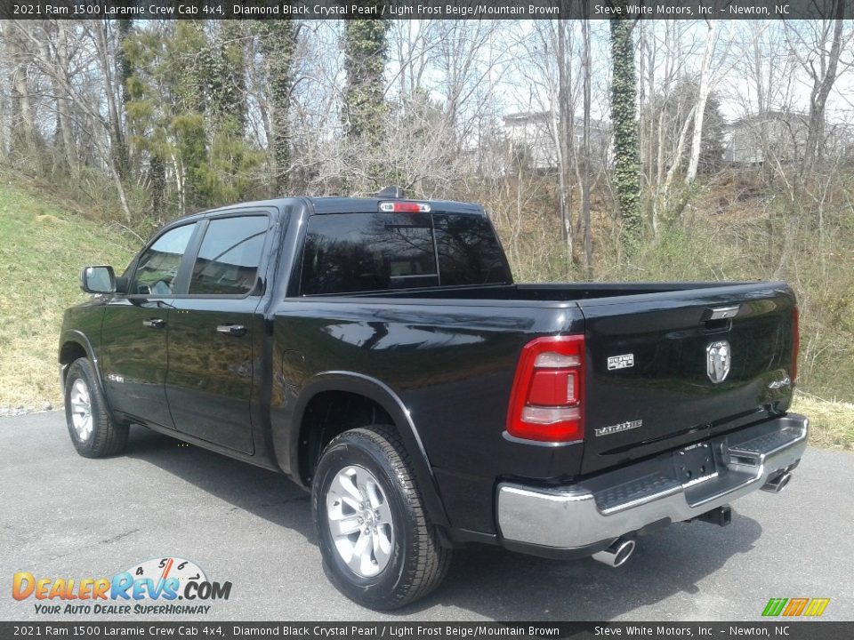 2021 Ram 1500 Laramie Crew Cab 4x4 Diamond Black Crystal Pearl / Light Frost Beige/Mountain Brown Photo #9