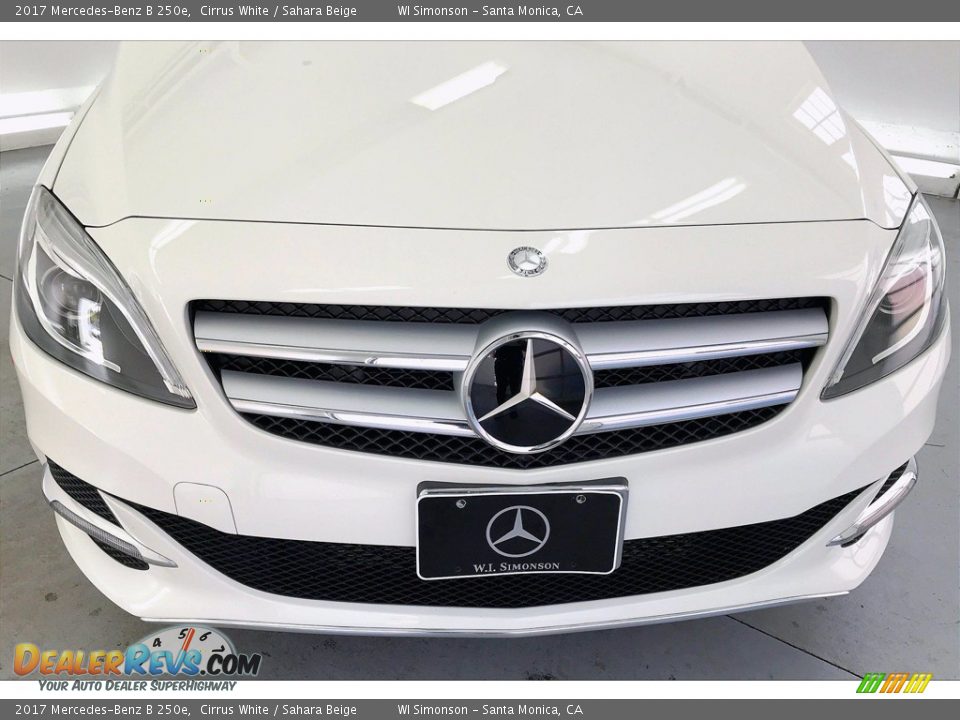 2017 Mercedes-Benz B 250e Cirrus White / Sahara Beige Photo #30