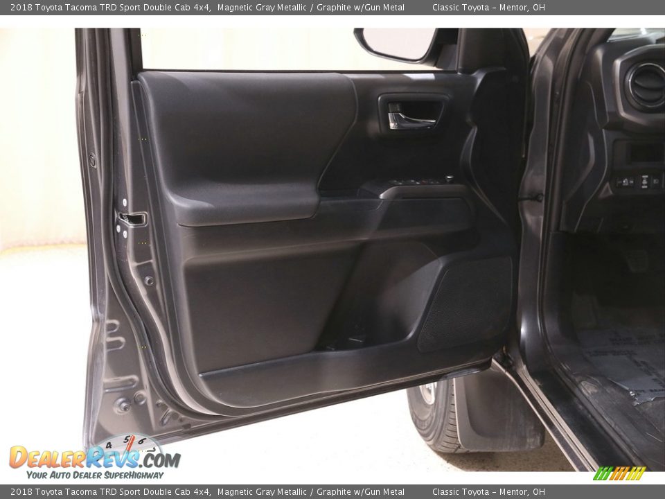 2018 Toyota Tacoma TRD Sport Double Cab 4x4 Magnetic Gray Metallic / Graphite w/Gun Metal Photo #4