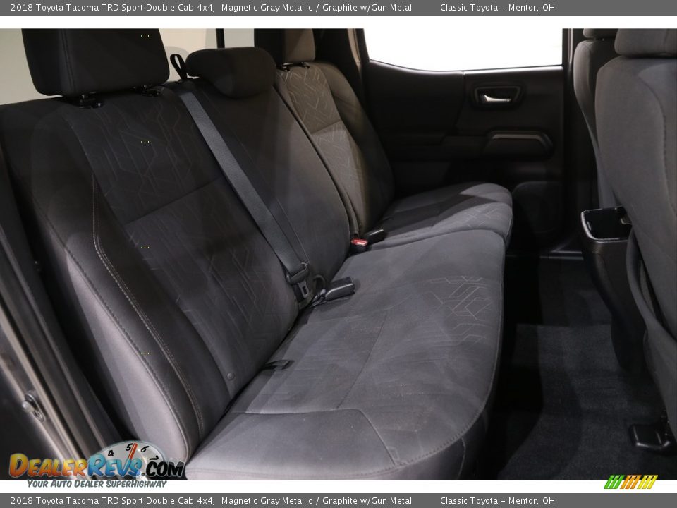 2018 Toyota Tacoma TRD Sport Double Cab 4x4 Magnetic Gray Metallic / Graphite w/Gun Metal Photo #16