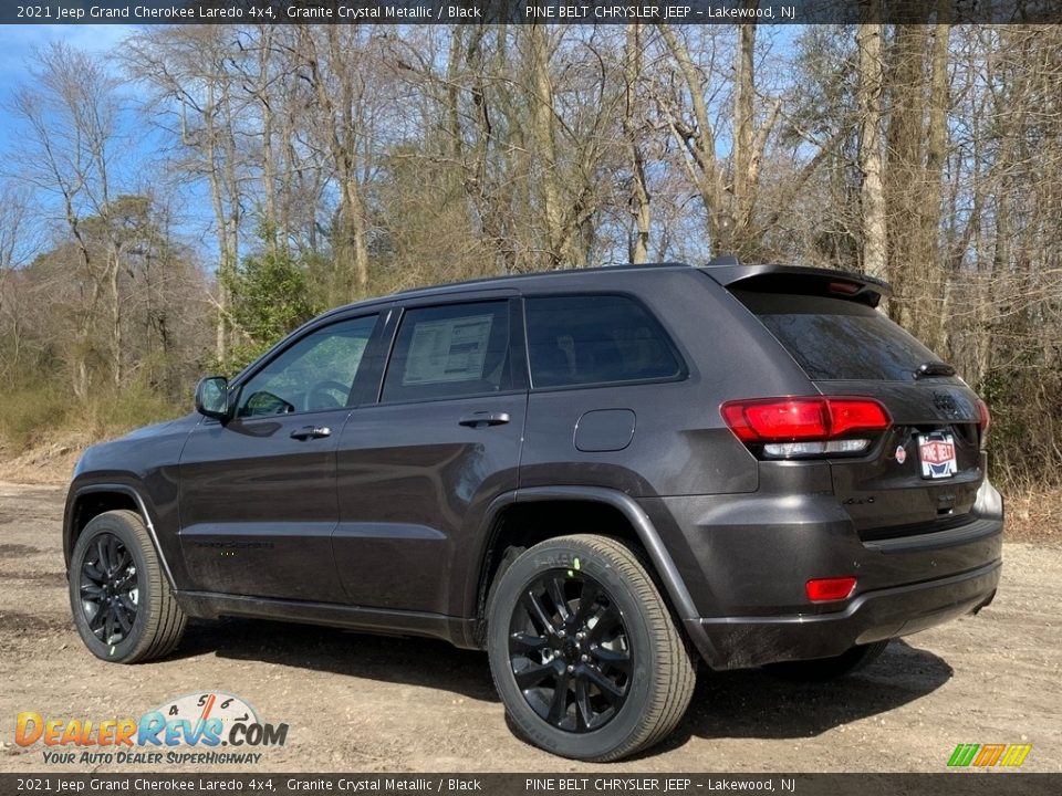 2021 Jeep Grand Cherokee Laredo 4x4 Granite Crystal Metallic / Black Photo #6