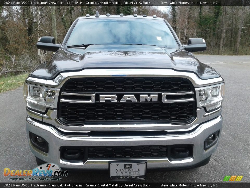 2021 Ram 3500 Tradesman Crew Cab 4x4 Chassis Granite Crystal Metallic / Diesel Gray/Black Photo #3