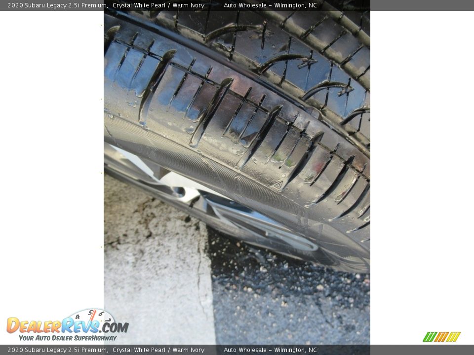 2020 Subaru Legacy 2.5i Premium Crystal White Pearl / Warm Ivory Photo #8