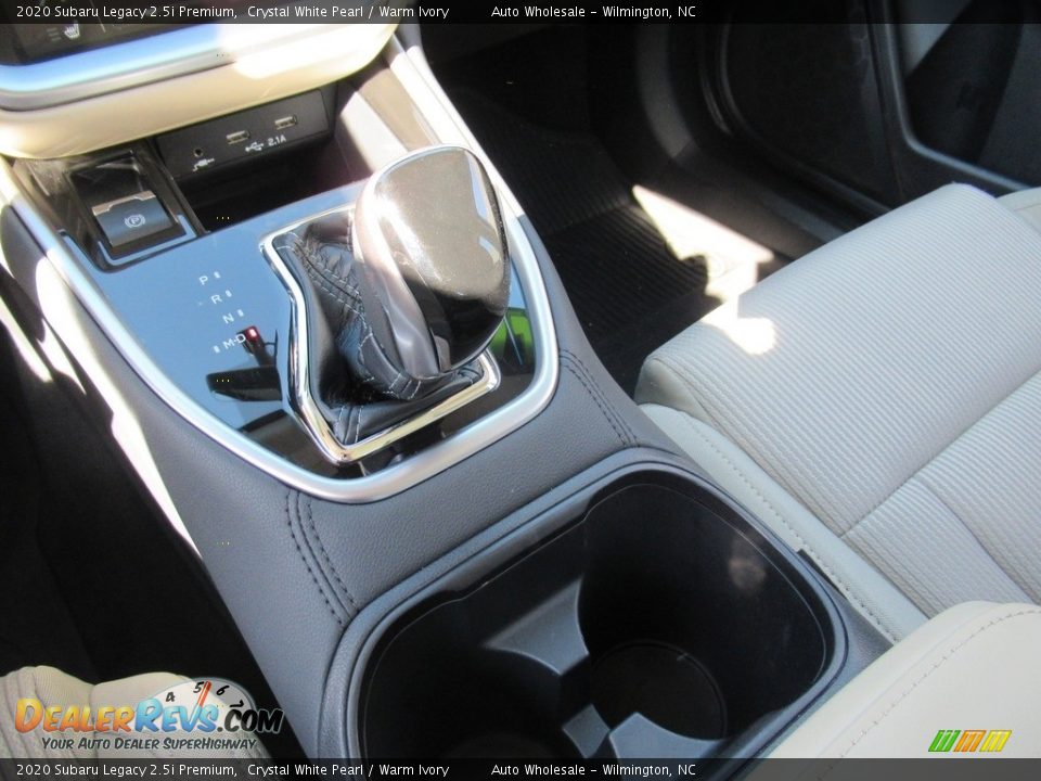 2020 Subaru Legacy 2.5i Premium Crystal White Pearl / Warm Ivory Photo #18