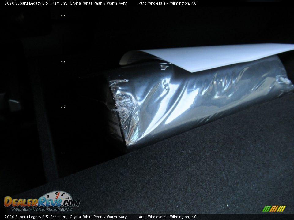 2020 Subaru Legacy 2.5i Premium Crystal White Pearl / Warm Ivory Photo #19
