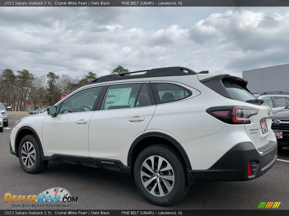 2021 Subaru Outback 2.5i Crystal White Pearl / Slate Black Photo #6
