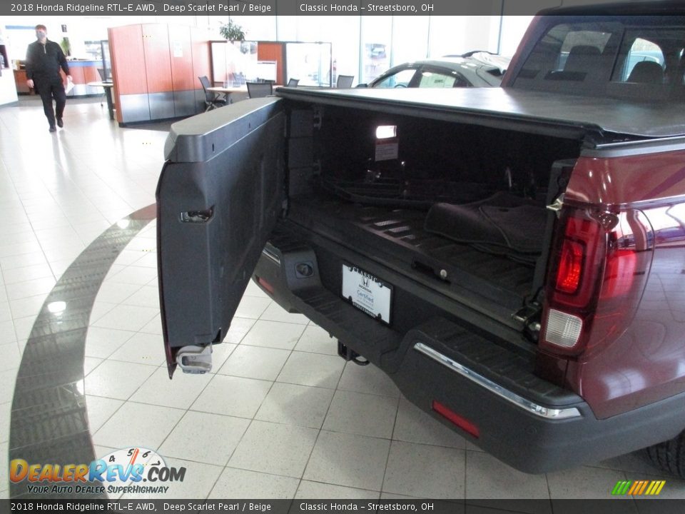 2018 Honda Ridgeline RTL-E AWD Deep Scarlet Pearl / Beige Photo #15