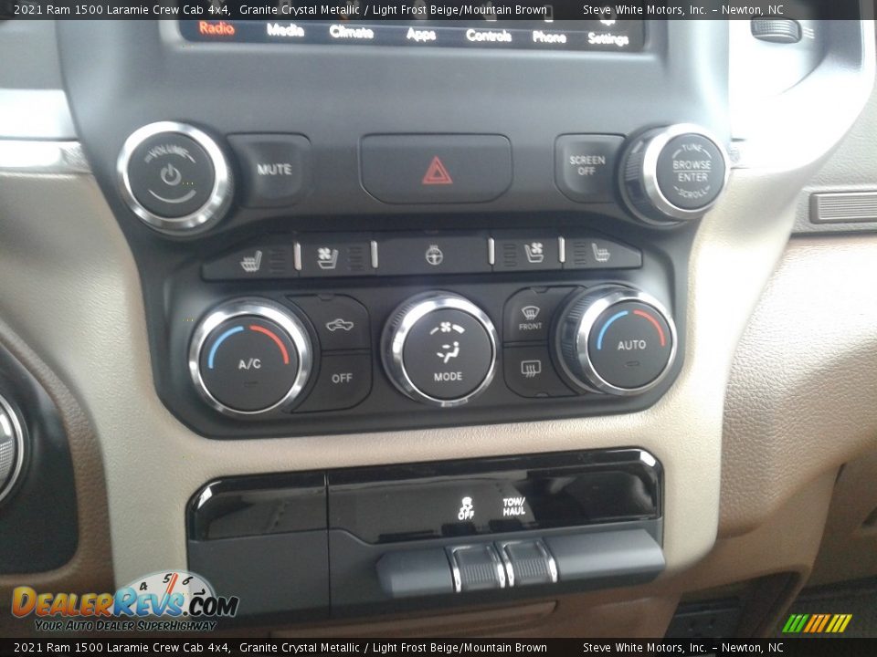 2021 Ram 1500 Laramie Crew Cab 4x4 Granite Crystal Metallic / Light Frost Beige/Mountain Brown Photo #24
