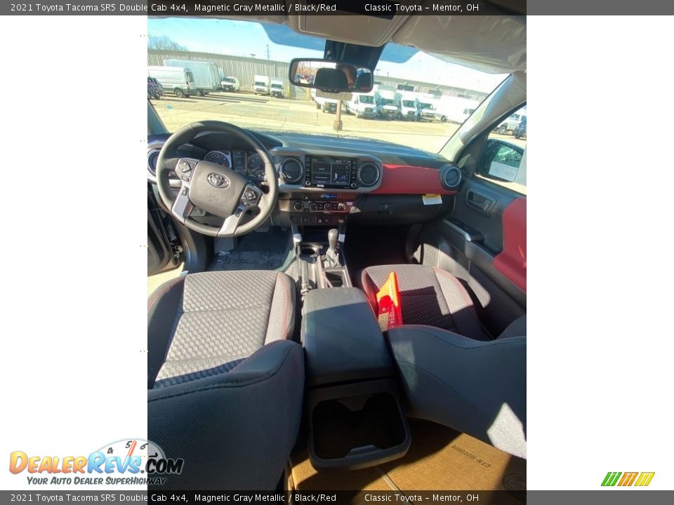 2021 Toyota Tacoma SR5 Double Cab 4x4 Magnetic Gray Metallic / Black/Red Photo #4