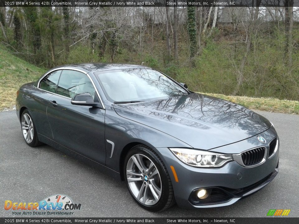 Front 3/4 View of 2015 BMW 4 Series 428i Convertible Photo #5
