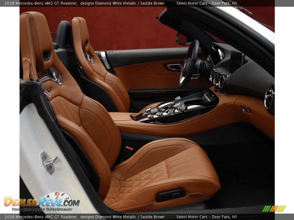 2018 Mercedes-Benz AMG GT Roadster designo Diamond White Metallic / Saddle Brown Photo #27