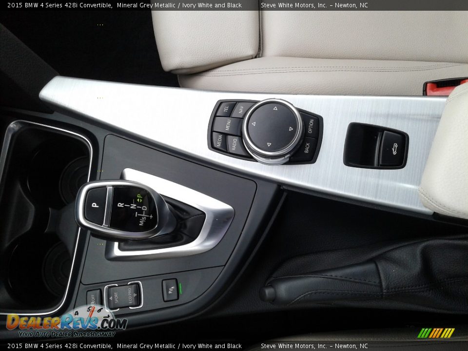 Controls of 2015 BMW 4 Series 428i Convertible Photo #26