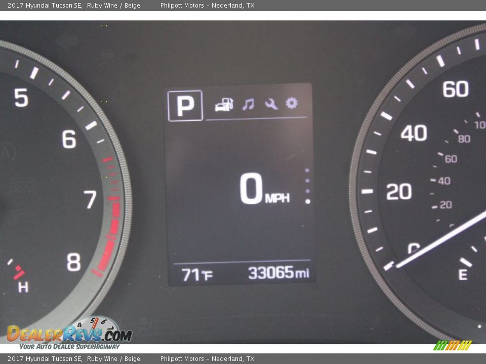 2017 Hyundai Tucson SE Ruby Wine / Beige Photo #15