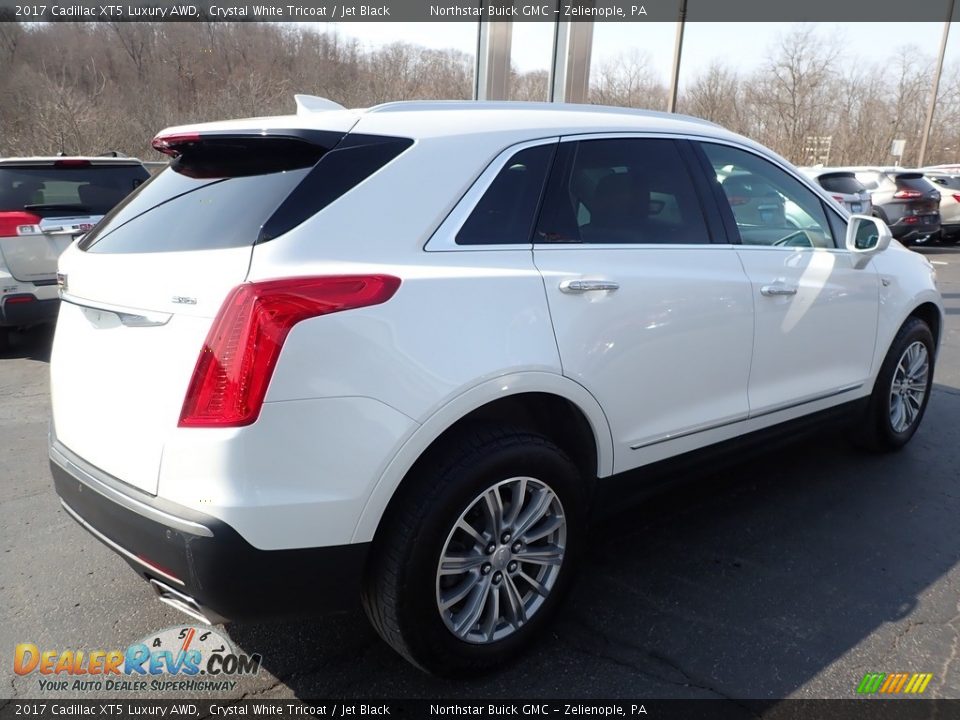 2017 Cadillac XT5 Luxury AWD Crystal White Tricoat / Jet Black Photo #8