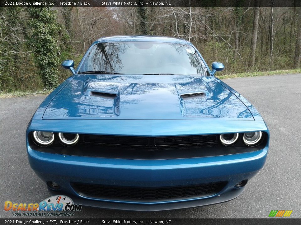 2021 Dodge Challenger SXT Frostbite / Black Photo #3