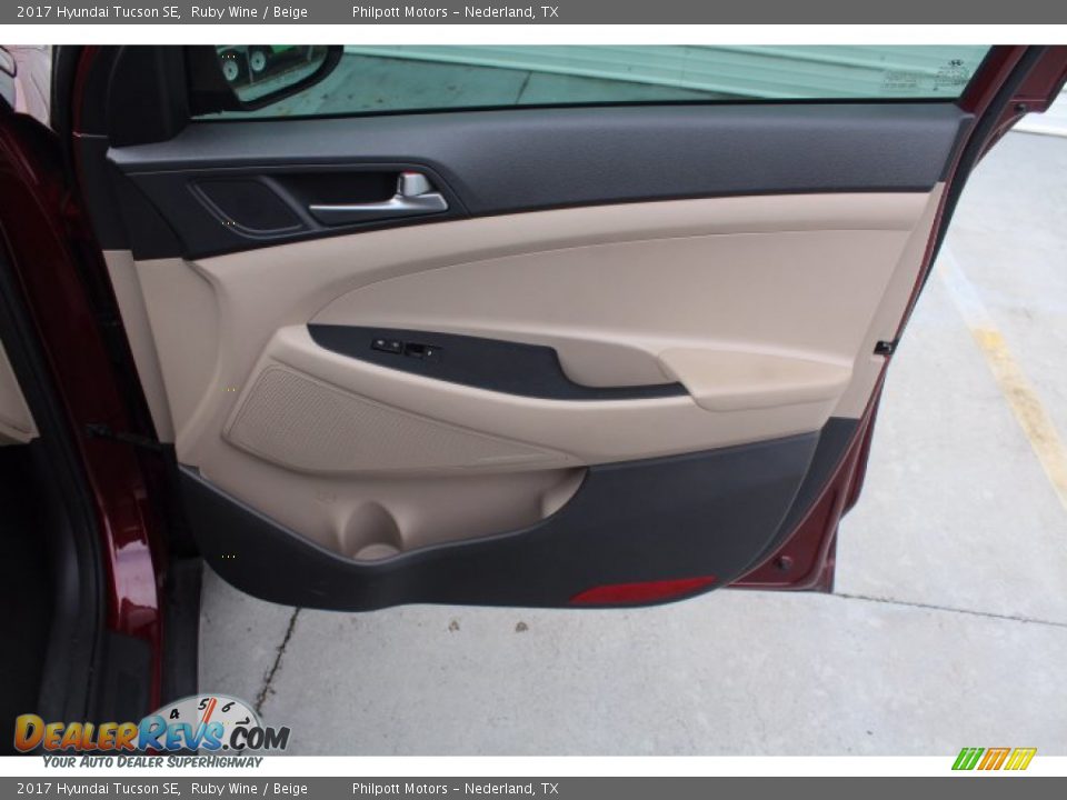 2017 Hyundai Tucson SE Ruby Wine / Beige Photo #26
