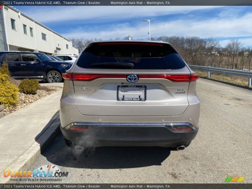 2021 Toyota Venza Hybrid XLE AWD Titanium Glow / Boulder Photo #14