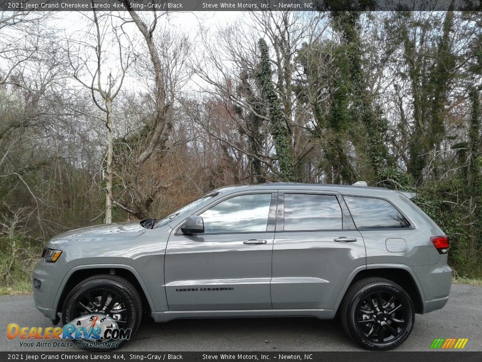 2021 Jeep Grand Cherokee Laredo 4x4 Sting-Gray / Black Photo #1