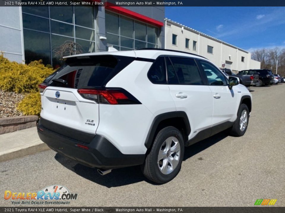 2021 Toyota RAV4 XLE AWD Hybrid Super White / Black Photo #14