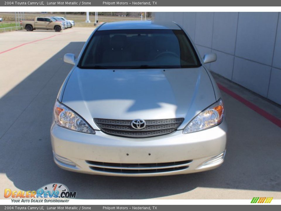 2004 Toyota Camry LE Lunar Mist Metallic / Stone Photo #3