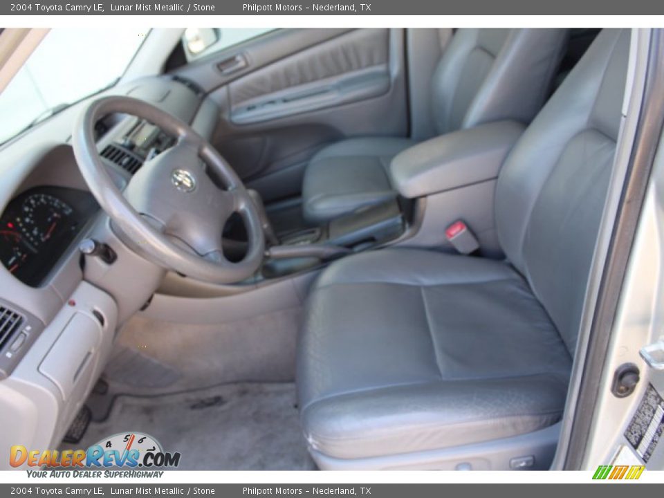 2004 Toyota Camry LE Lunar Mist Metallic / Stone Photo #10