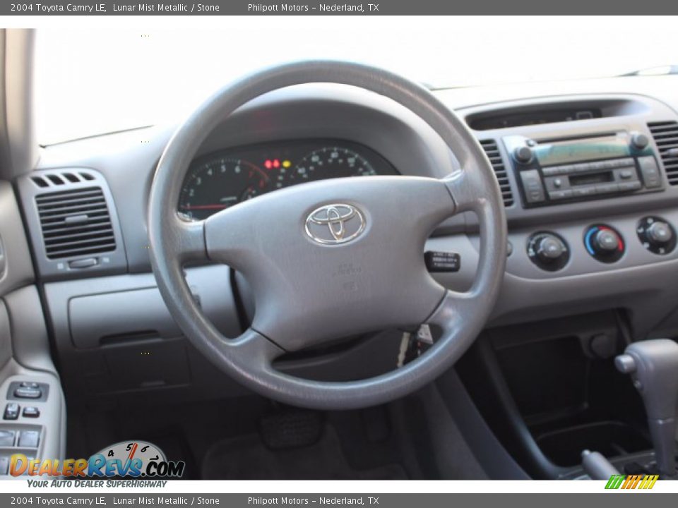 2004 Toyota Camry LE Lunar Mist Metallic / Stone Photo #18