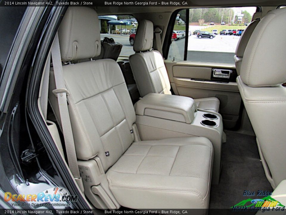 2014 Lincoln Navigator 4x2 Tuxedo Black / Stone Photo #13