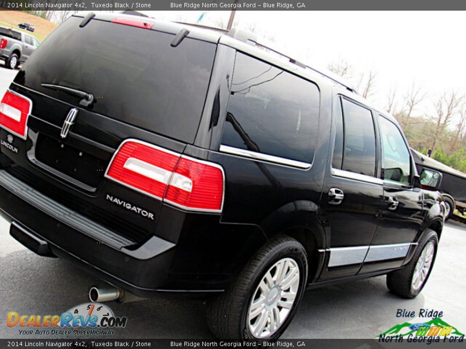 2014 Lincoln Navigator 4x2 Tuxedo Black / Stone Photo #29